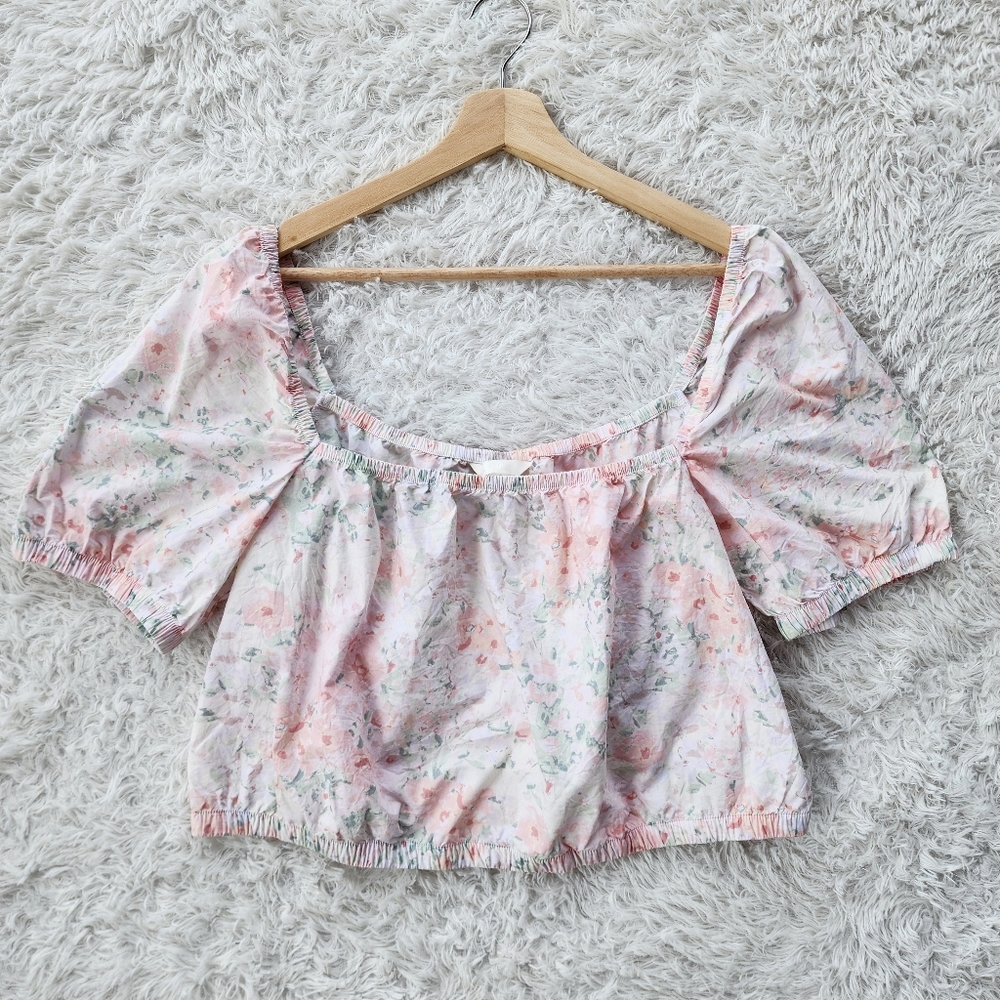 H&M Pastel Floral Puff Sleeve Square‎ Neck Crop Top